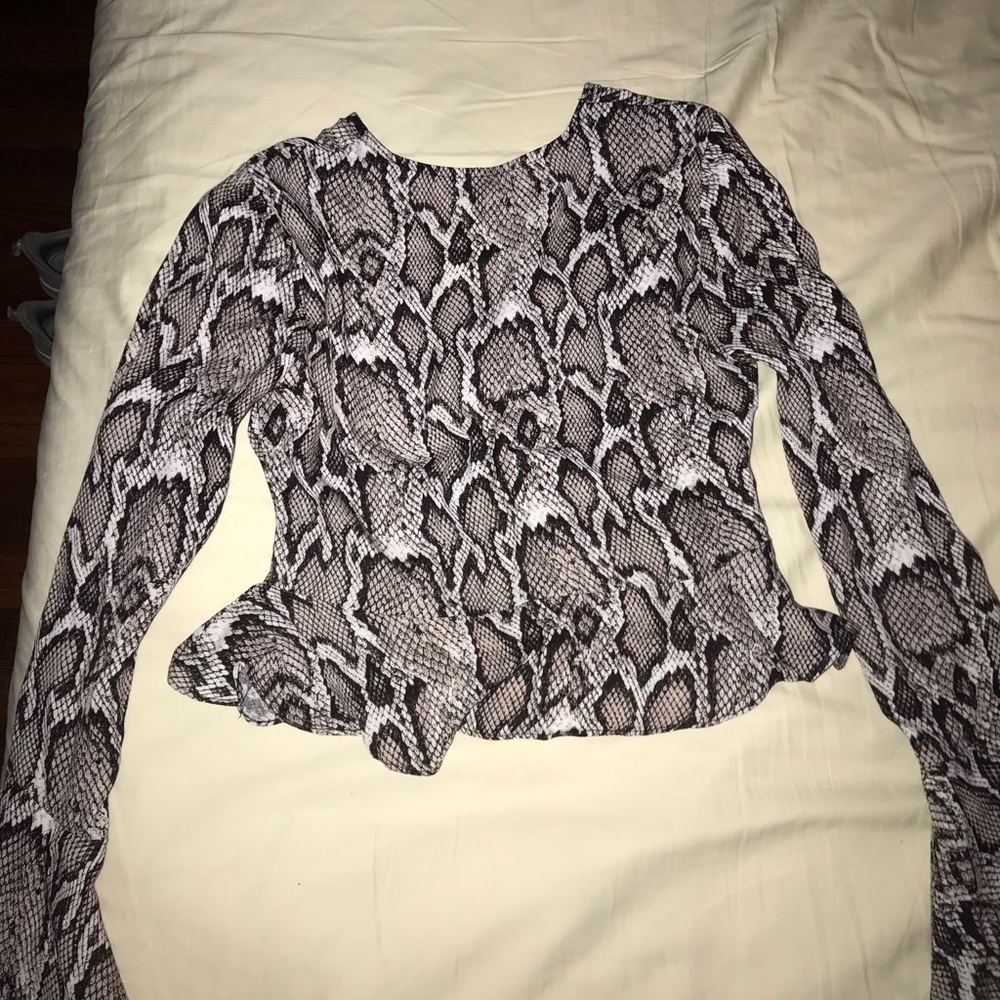 Blouse - Picture 7 of 7